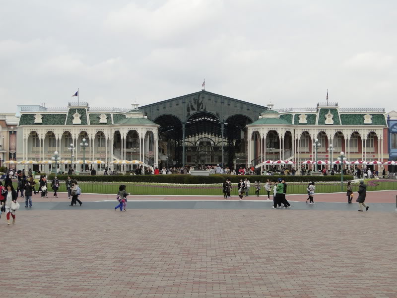 Tokyo Disneyland World Bazaar